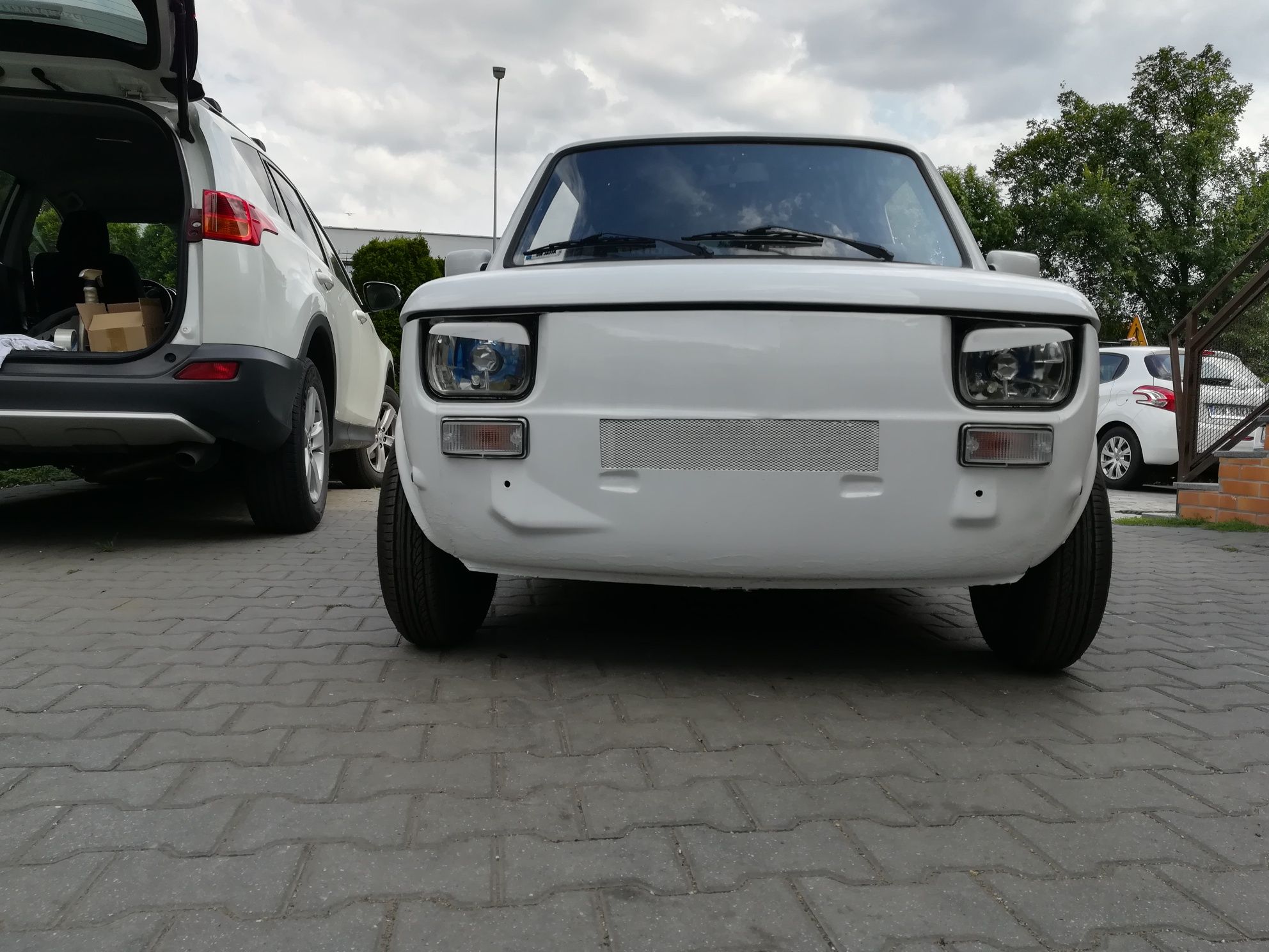 Fiat 126p tuningowe +daszki