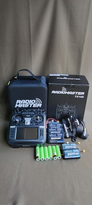 НОВИЙ Зарядний пристрій ToolkitRC Q6AC 1000W для заряджання 4х АКБ