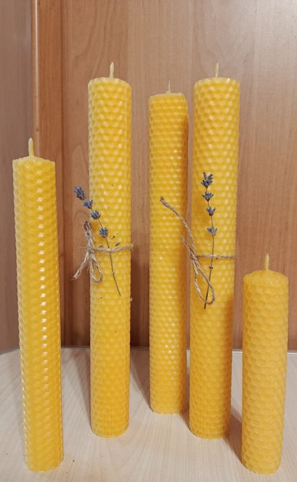 Свічки з вощини ручної роботи