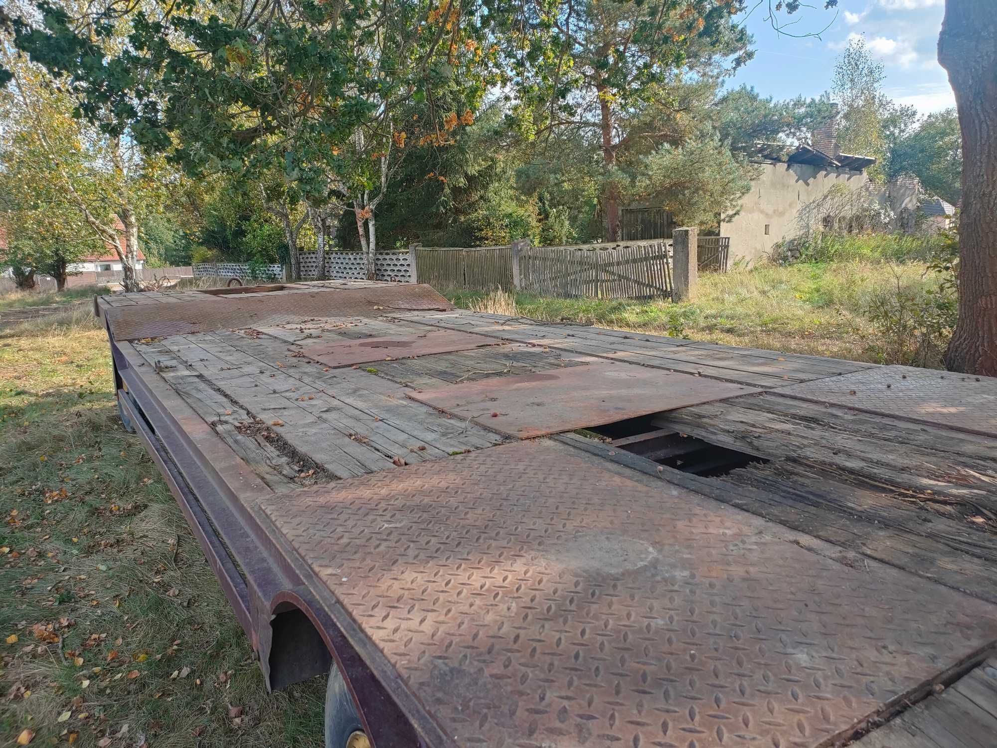 przyczepa niskpodwoziowa