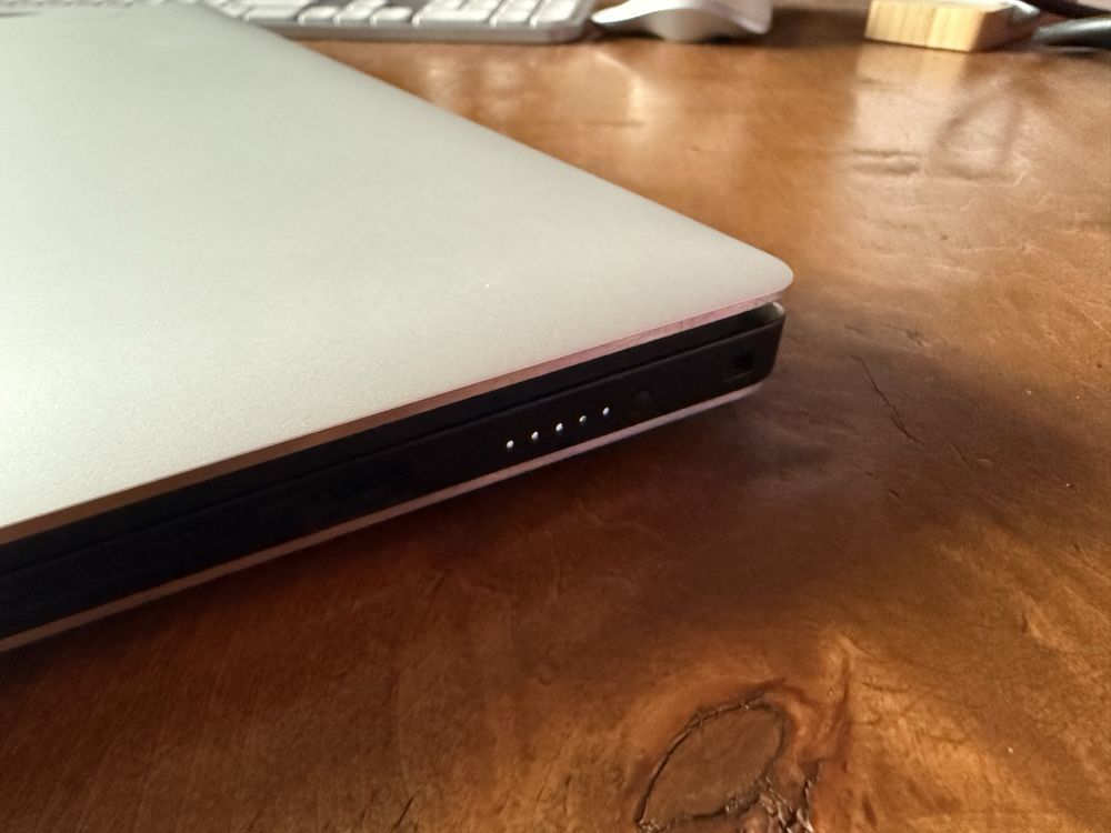Laptop Dell XPS15 9570 i78750H 16GB RAM GTX 1050ti