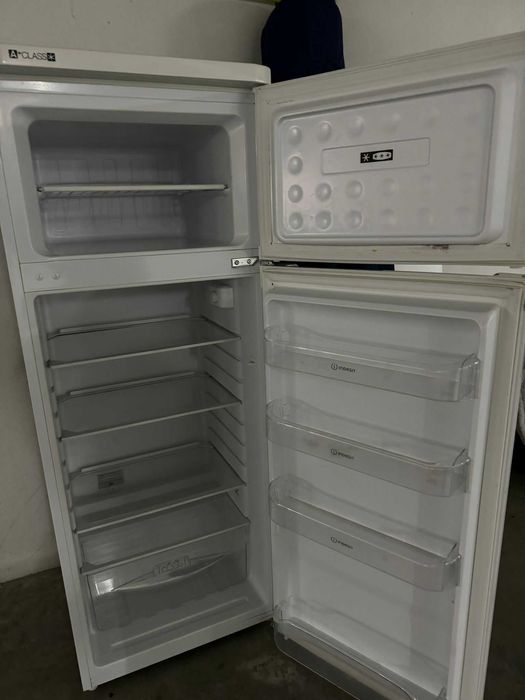 Frigorífico Indesit