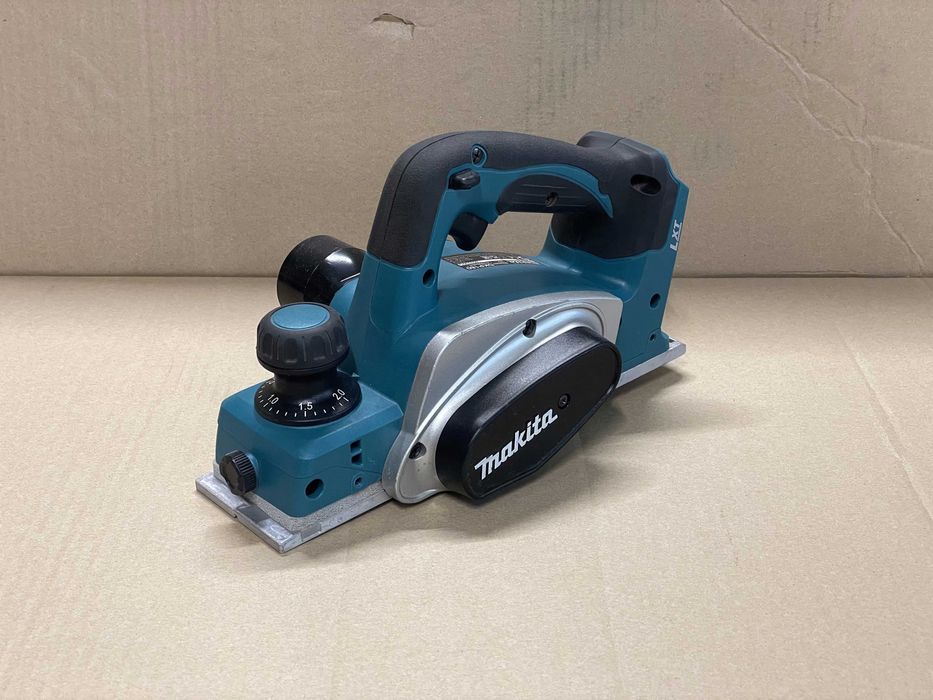 Strug do drewna Hebel Makita DKP180 18V 82mm