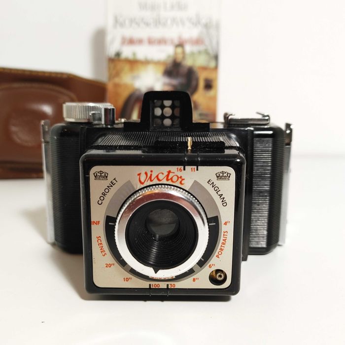 Ciekawy aparat fotograficzny  Coronet Victor 1955 r BOX Kamera obscura