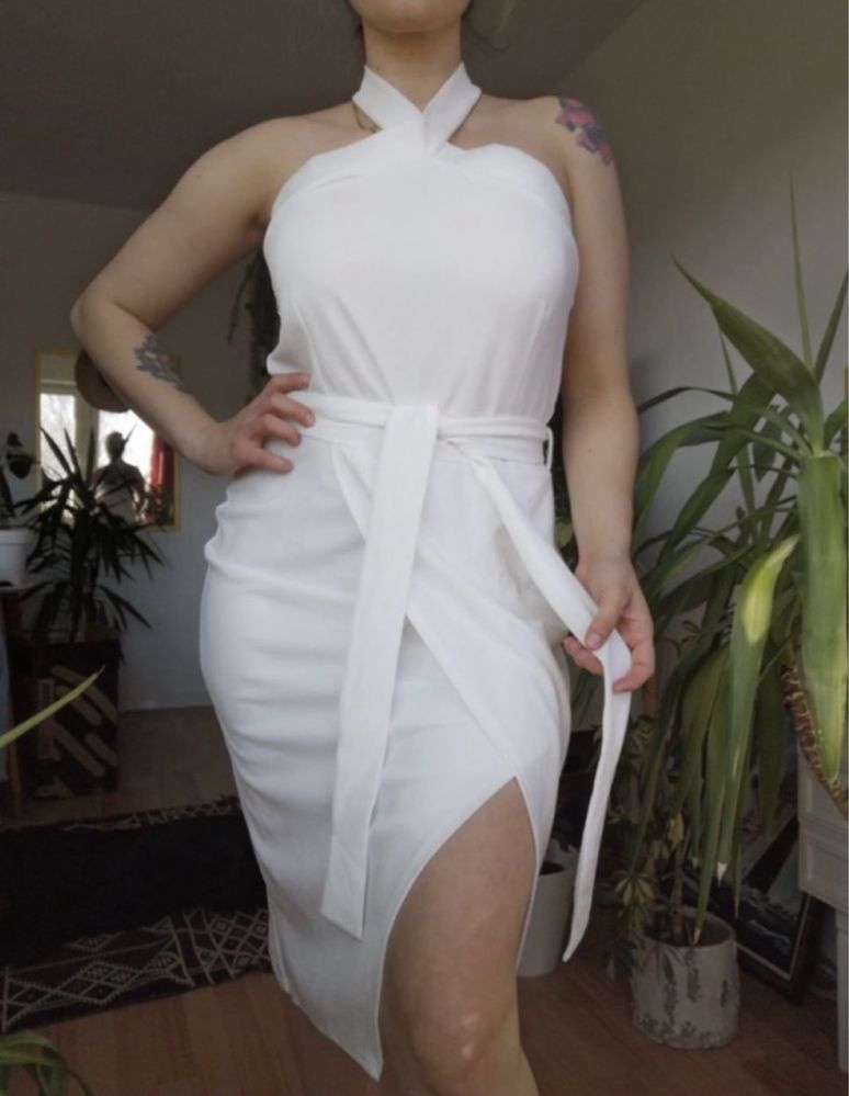 Biała sukienka midi tuba pasek 44 xxl 42 XL boohoo bodycon