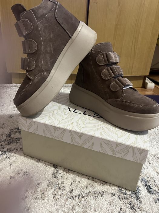 Жіночі боти демісезон