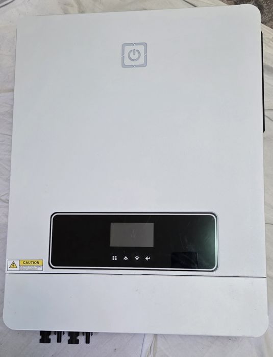 Солнечный гибридный инвертор