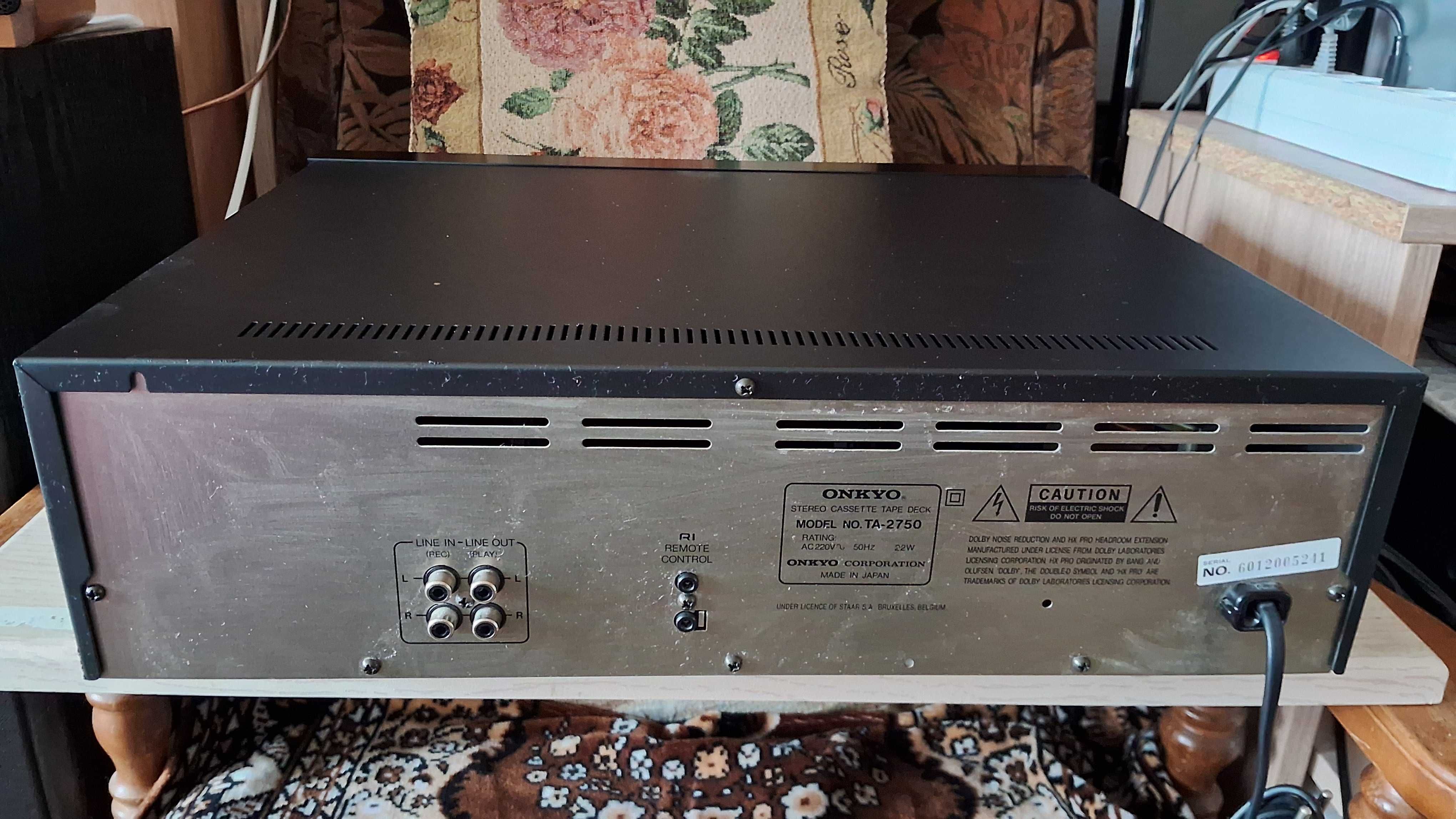 Касетна Дека Onkyo Integra TA-2750, Made in Japan.