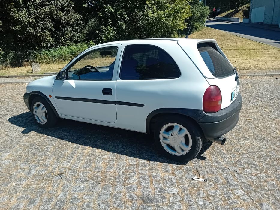 Opel Corsa 1.7 Isuzu Impecável