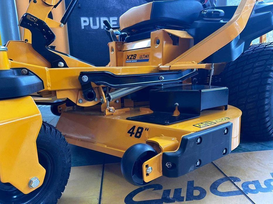 CubCadet Zero Turn XZ8 S122 Ultima traktor ogrodowy Dostępny od ręki!