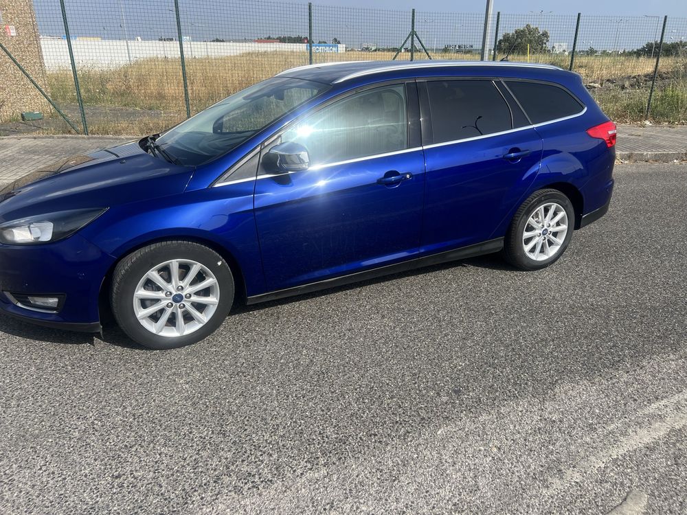 Ford Focus titanium