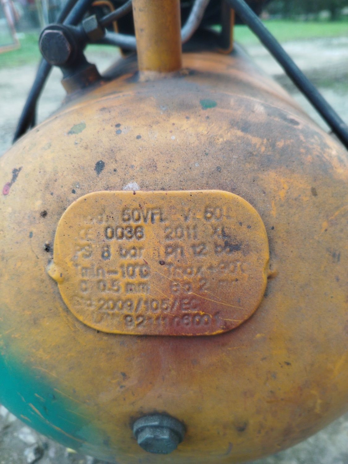 Kompresor 50l dwutłokowy schwarzbau