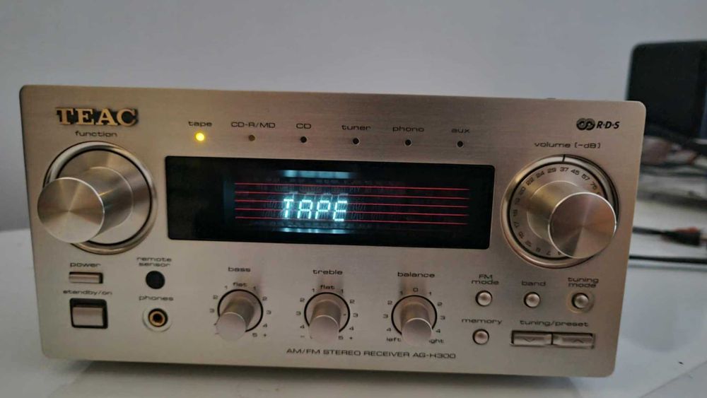 TEAC AG-H300 – kompaktowy amplituner Hi-Fi klasy premium