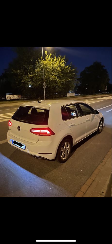 Wynajem aut Vw Golf 7, automat, 150 koni, Warszawa