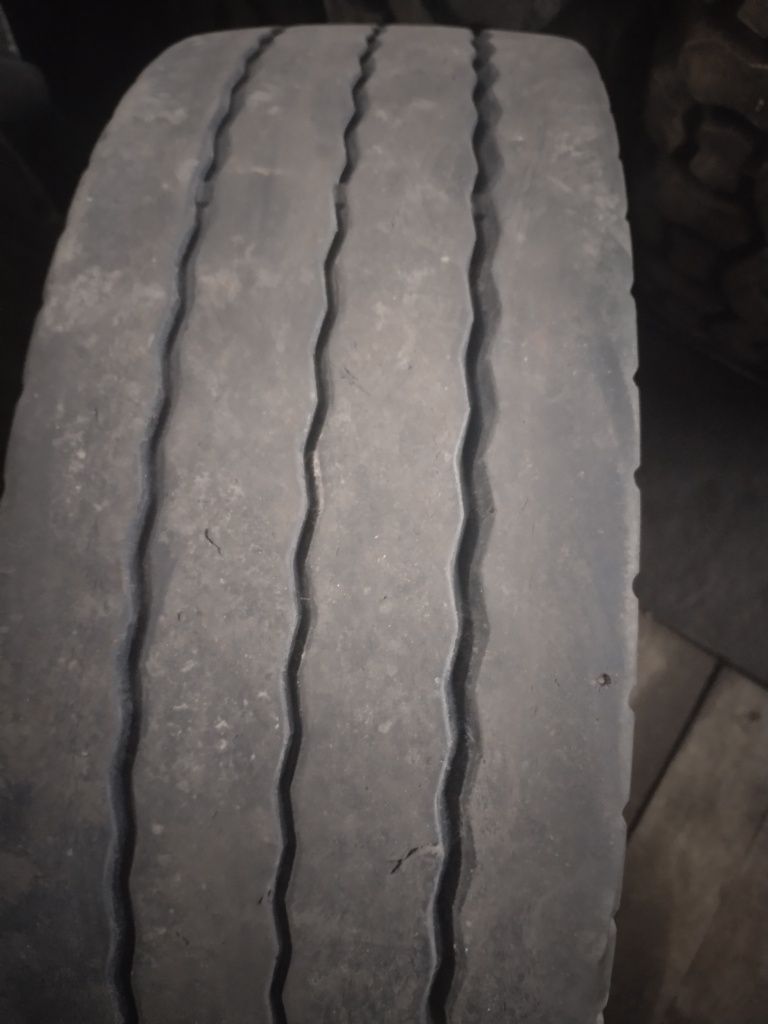 Opony 235/75R17,5 Bridgestone Naczepa niskopodwozie