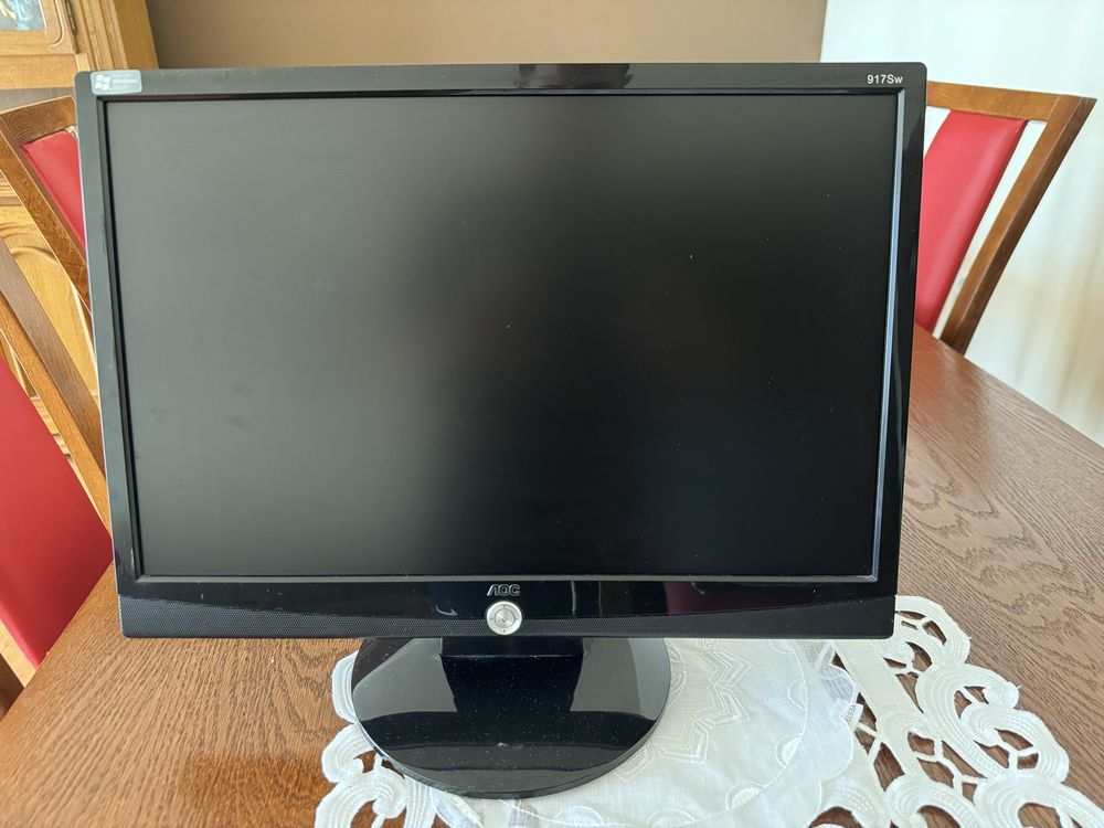 Monitor AOC 917Sw