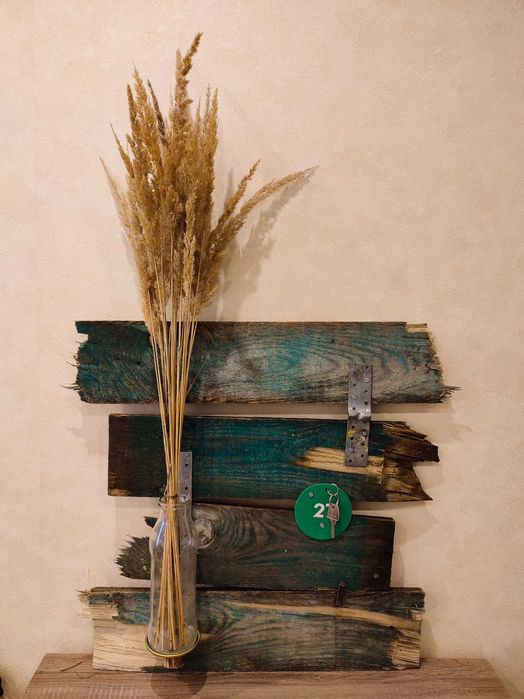 Жовтень  арт об'єкт