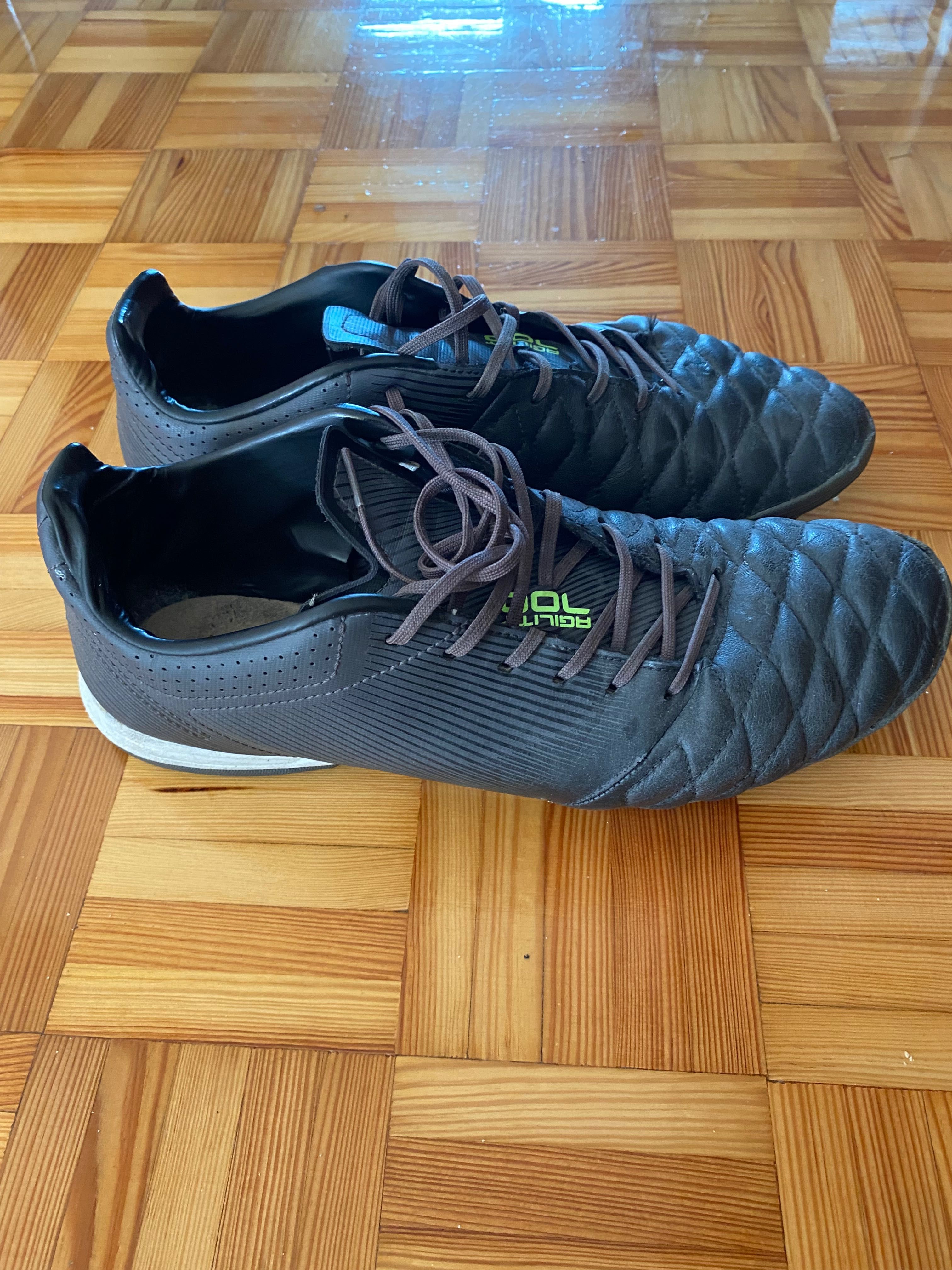 Buty sportowe turfy na halę, na orlik, rozmiar 46, nowe wkładki