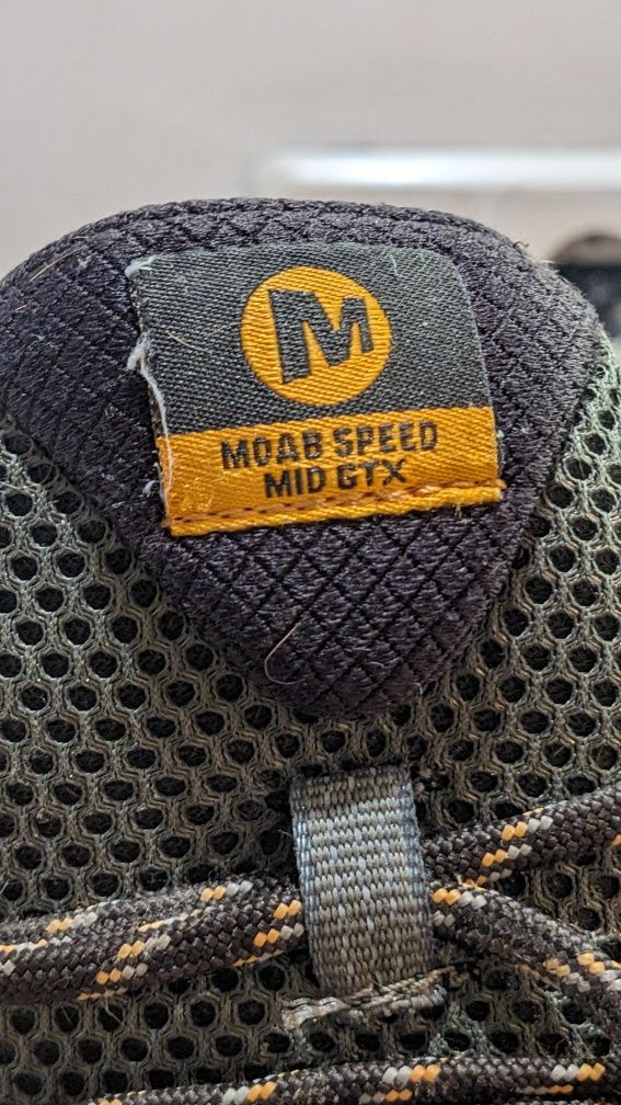 Туристичні черевики Merrell