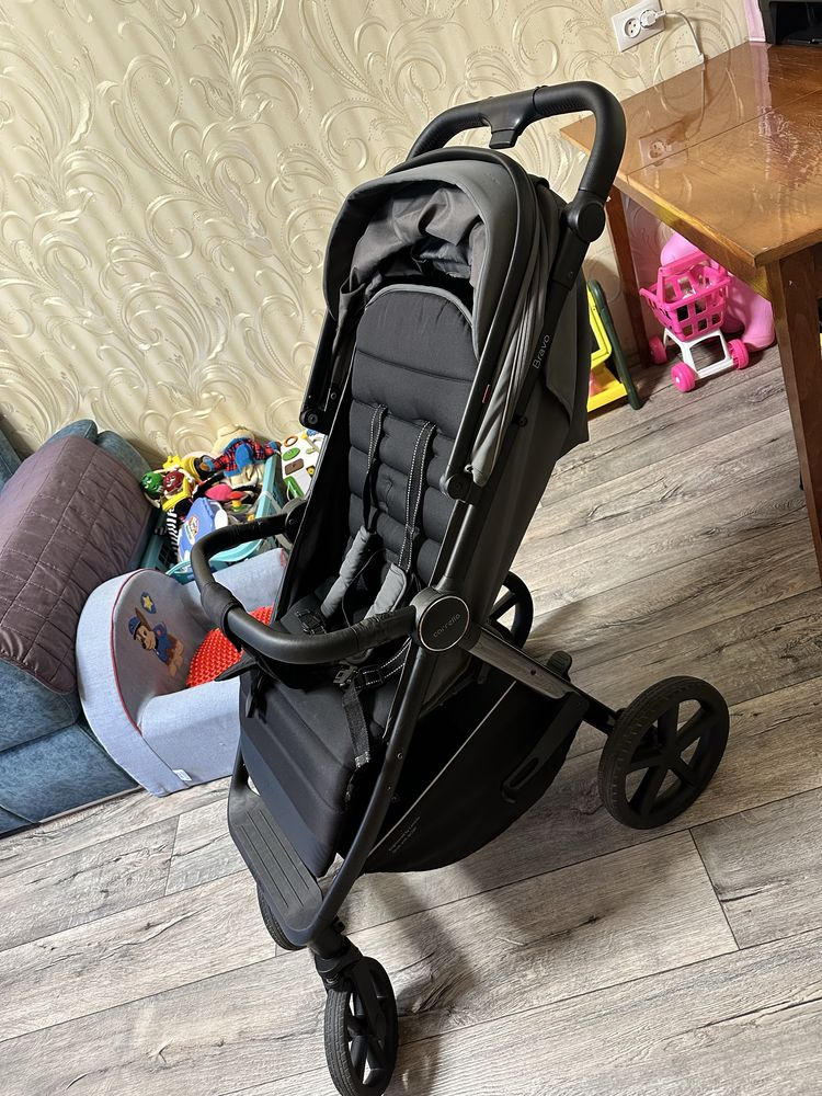 Прогулочная коляска  Carrello Bravo Plus
