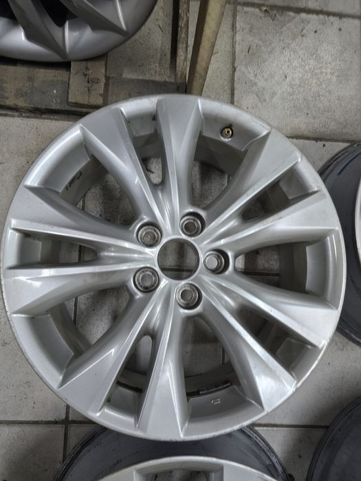 Alufelgi felgi aluminiowe oe toyota rav 4 5x114,3 et 45 7,5jx18"