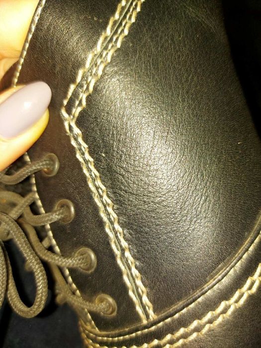 Кожаные ботинки женские