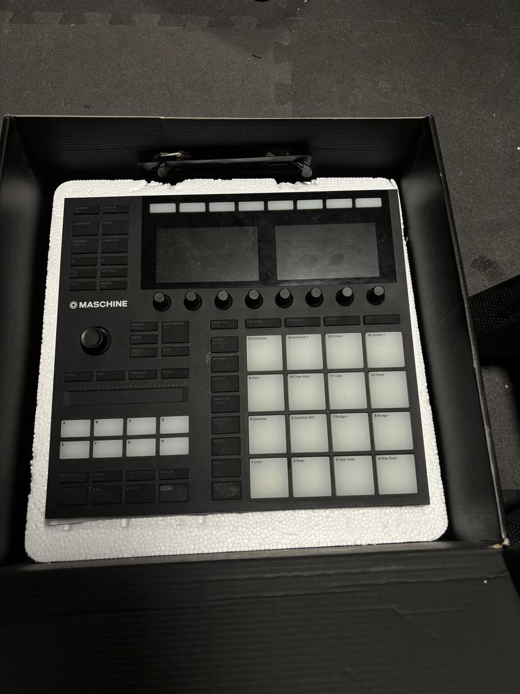 Native Instruments Maschine Mk3