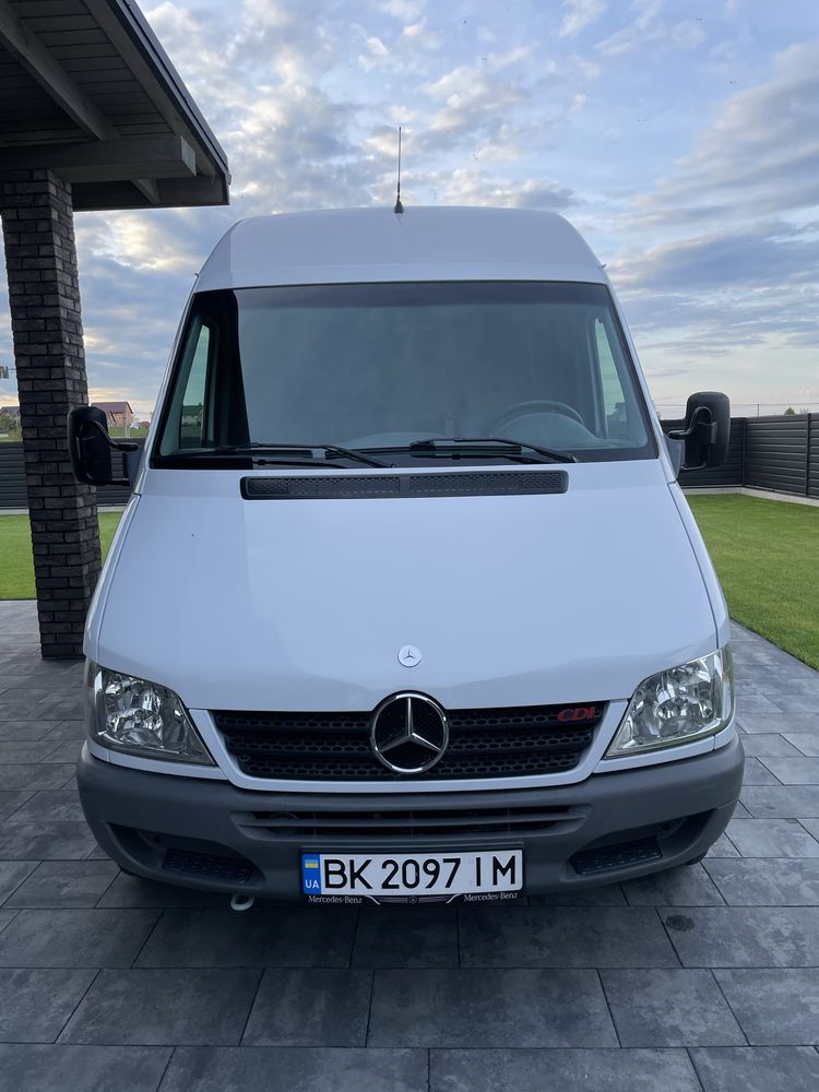 Свіжопригнаний Mercedes Sprinter 316