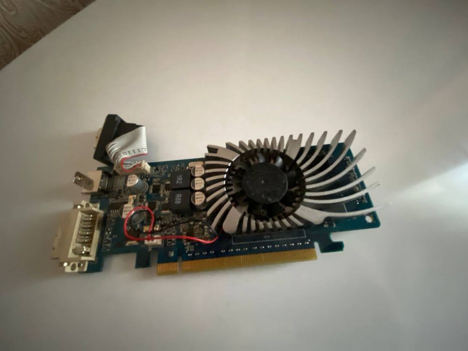 Комплект ПК: ASUS M4N68T + Athlon II X2 220 + 10 ГБ + БП