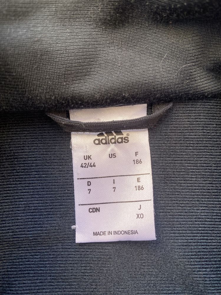 Casaco adidas size L