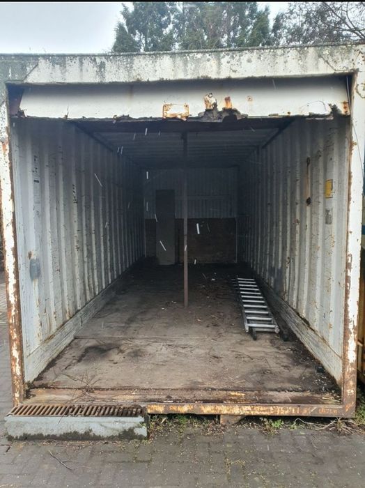 Kontener Morski dł 7.45m szer 2.50 wys 2.60