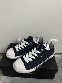 Buty trampki sneakersy niskie tommy hilfiger 35 granatowe