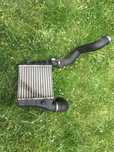 AUDI A4 B7 2.0 TDI Chłodnica intercooler stan bdb