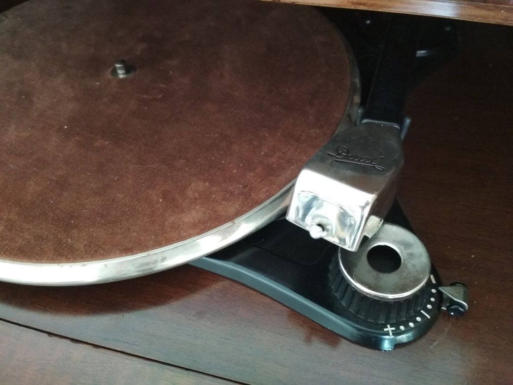Zabytkowy gramofon szafkowy Dual 260 U, antyk, patefon, szafka