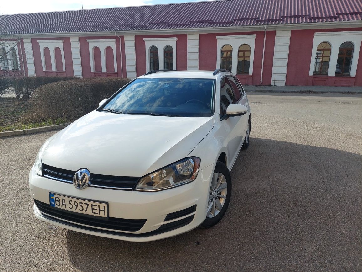 Продам Volkswagen Golf 7