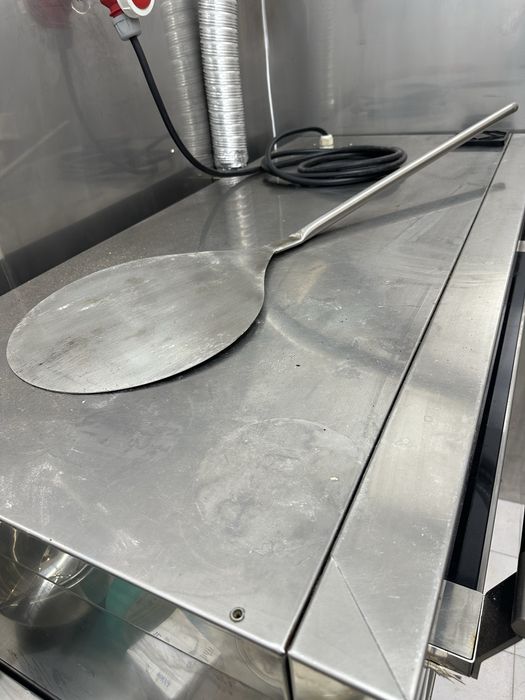 Forno de pizza Ramalhos com estante