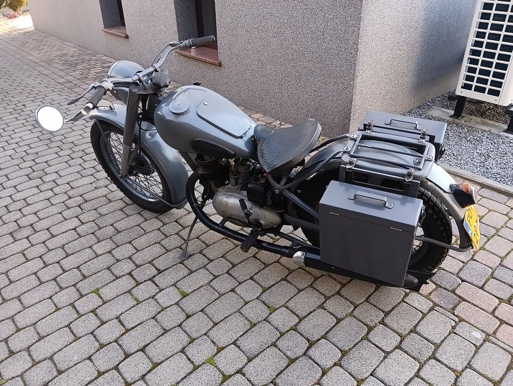 Sprzedam Motocykl iż 49