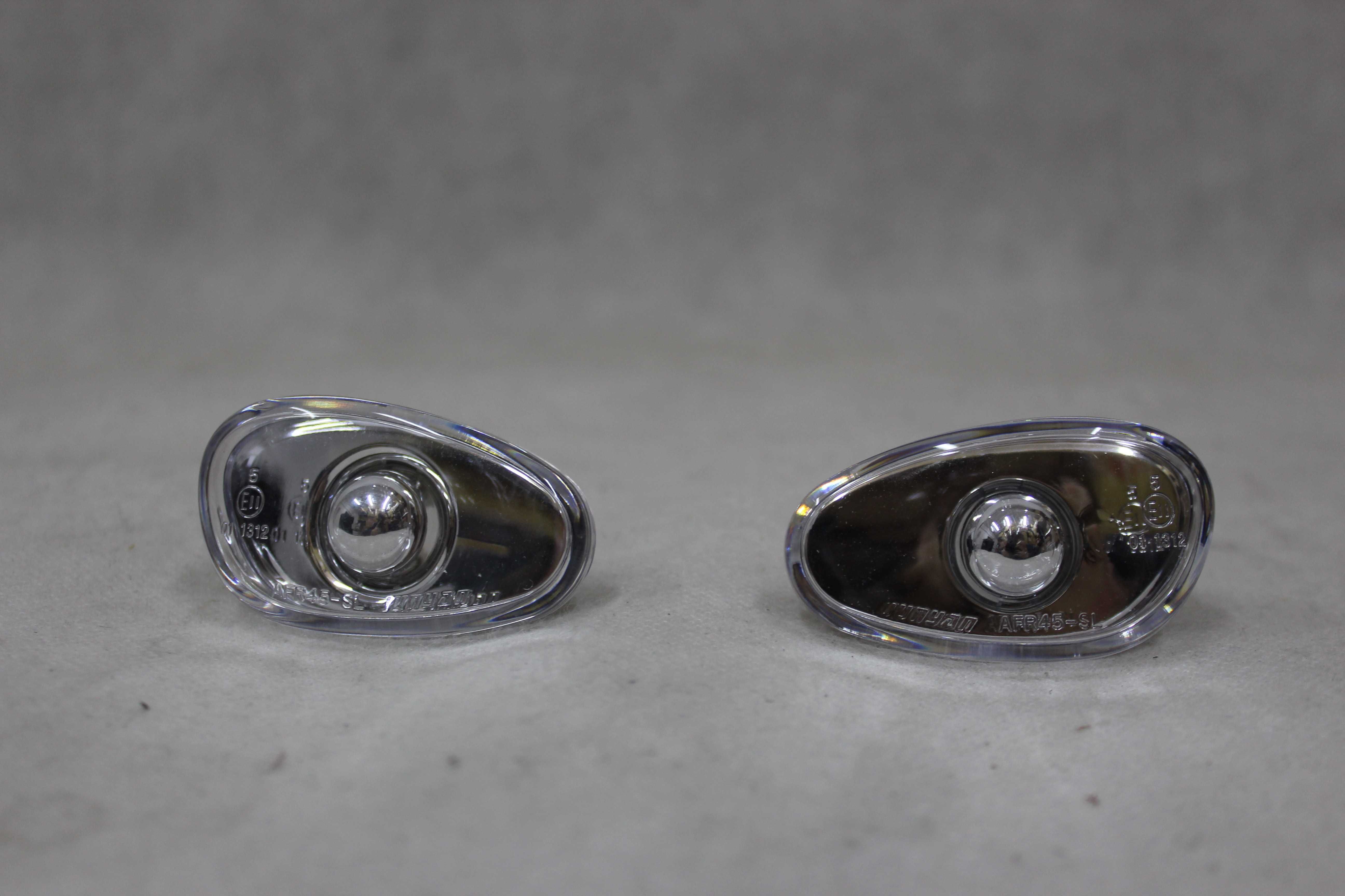Kierunkowskazy boczne ALFA ROMEO 145 / 146 Chrom Clear NOWE