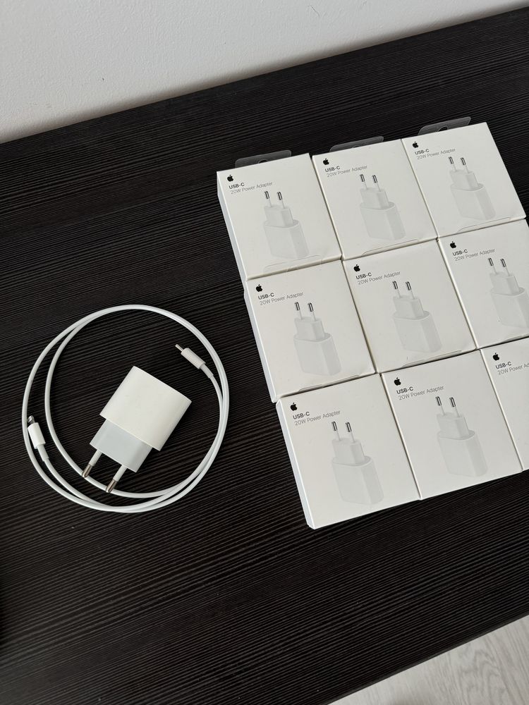 Зарядка для iPhone Швидкісна зарядка Блок 20W USB-C + кабель лайтинг