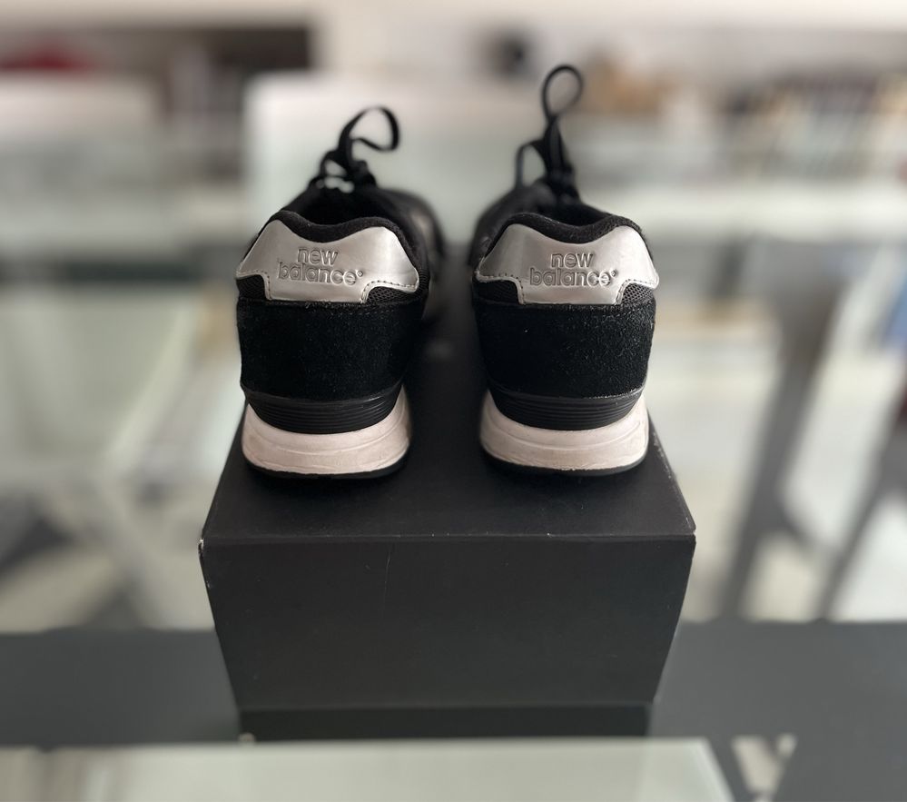 Ténis New Balance Pretos. Tam. 36,5