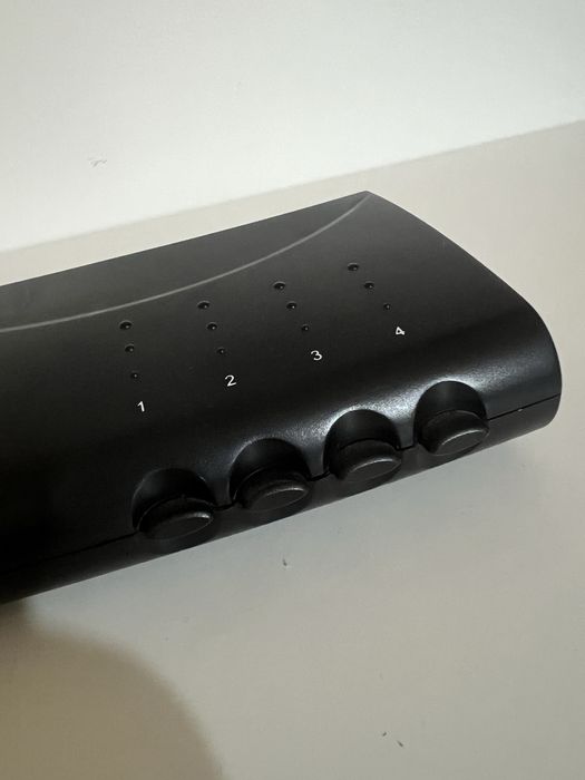 Comutador de Video / S-Video Switch