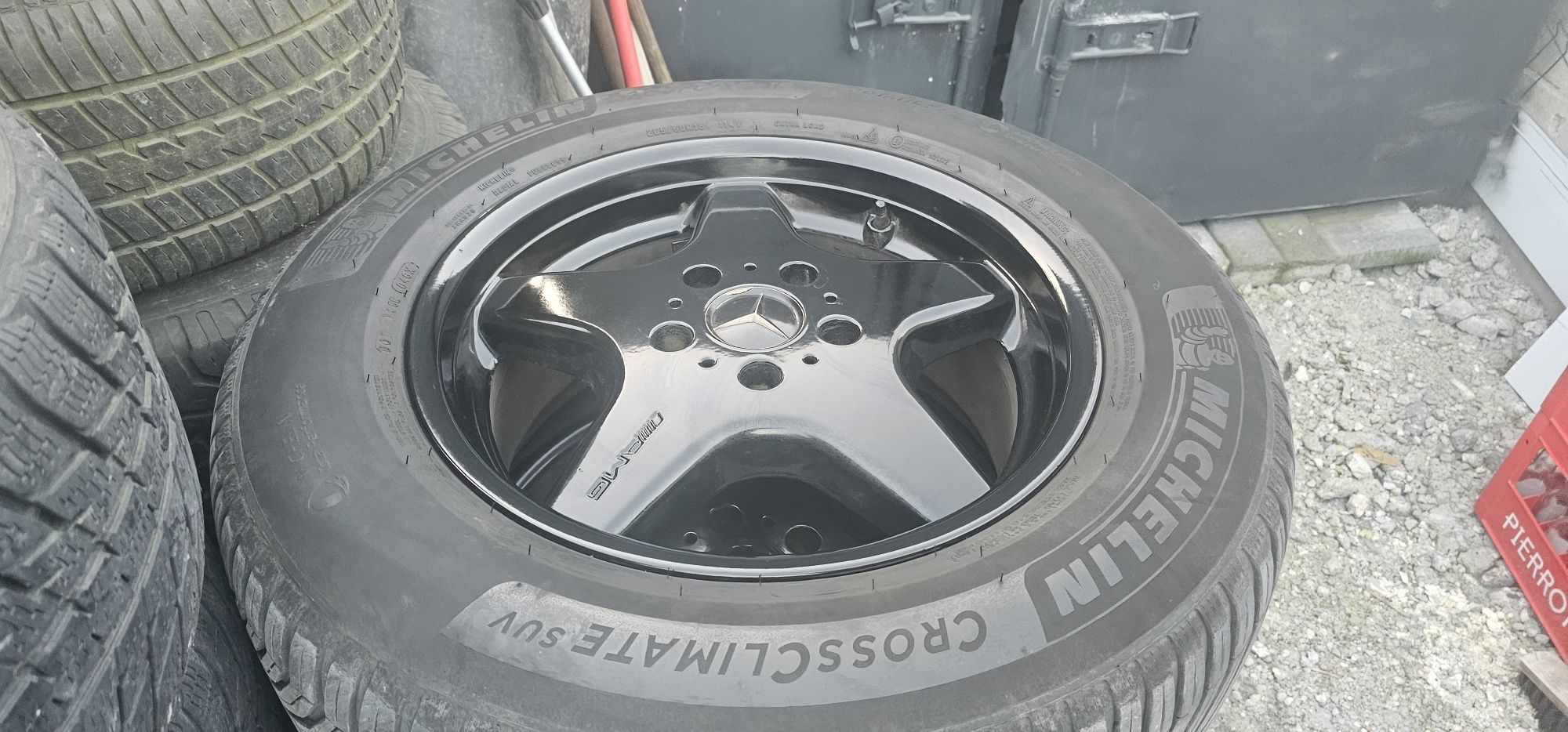 KOŁA Mercedes G klasa AMG W463 r18 Michelin 255/60 OM+DYSTANSE 5x130