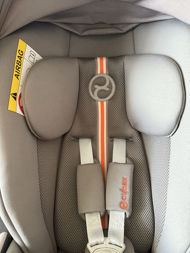 Cybex Cloud G i-Size PLUS