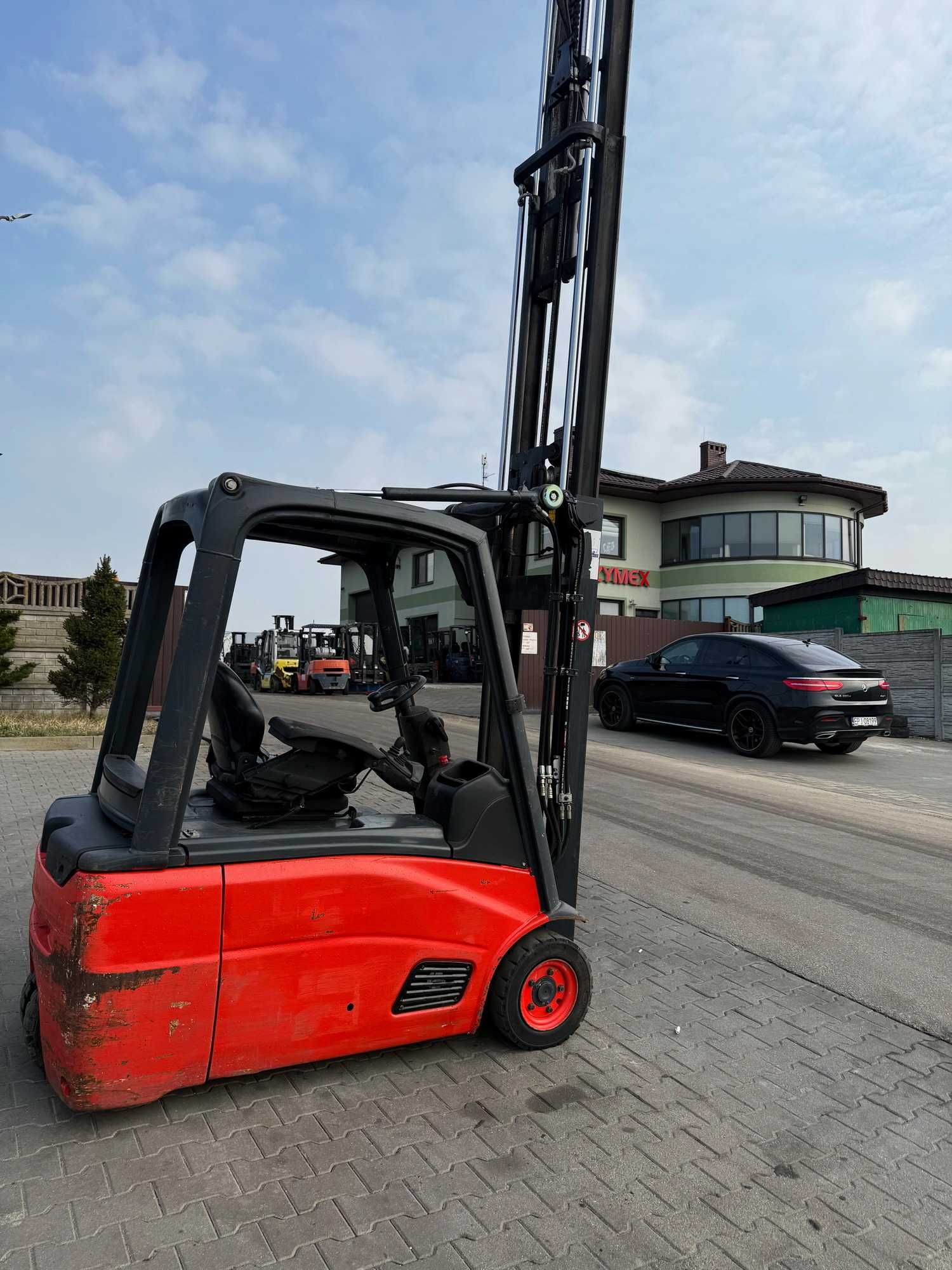 wózek widłowy elektryczny LINDE E16 Triplex 4.6m przesuw 4-sekcja 2007
