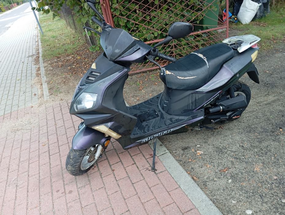 Skuter 4T**Motobi** sprawny ** ważne oplaty