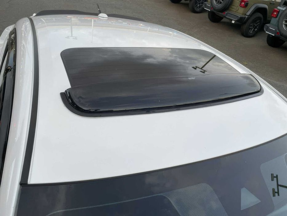 Nissan Sentra SR      2023