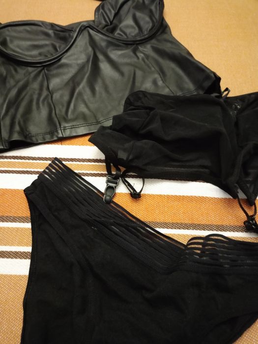 PROMOCJA! Komplet z eko skóry- bielizna osobista.