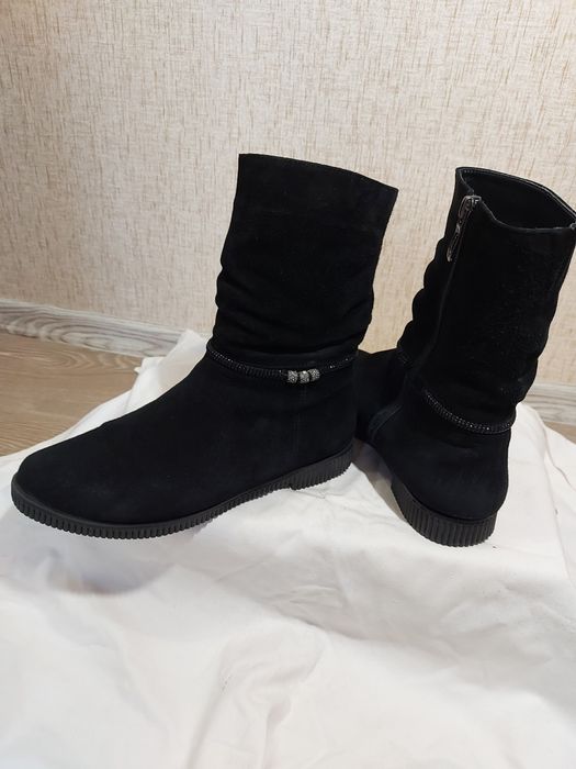 Осінні жіночі ботинки/жіночі напівсапоги. 38-39 розмір