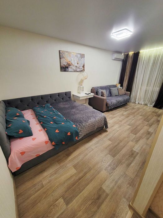 Подобово (погодинно) квартира м.Палац Спорту