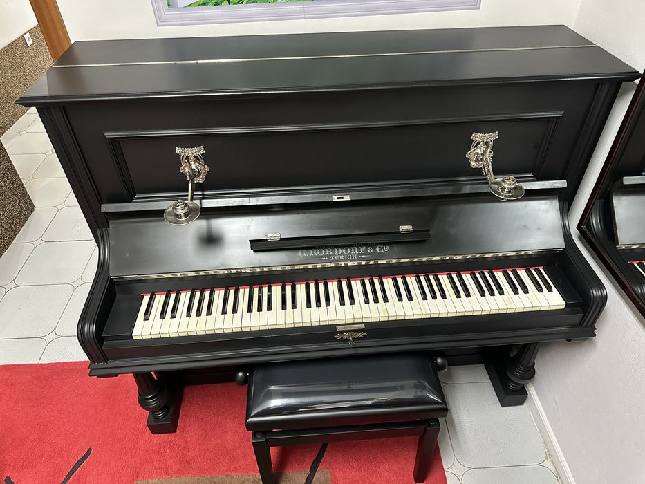 Piano acústico Rordorf  restaurado